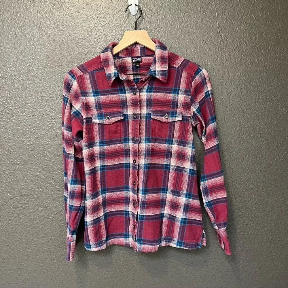 Patagonia Women's Long-Sleeved Organic Cotton Midweight Flannel Shirt